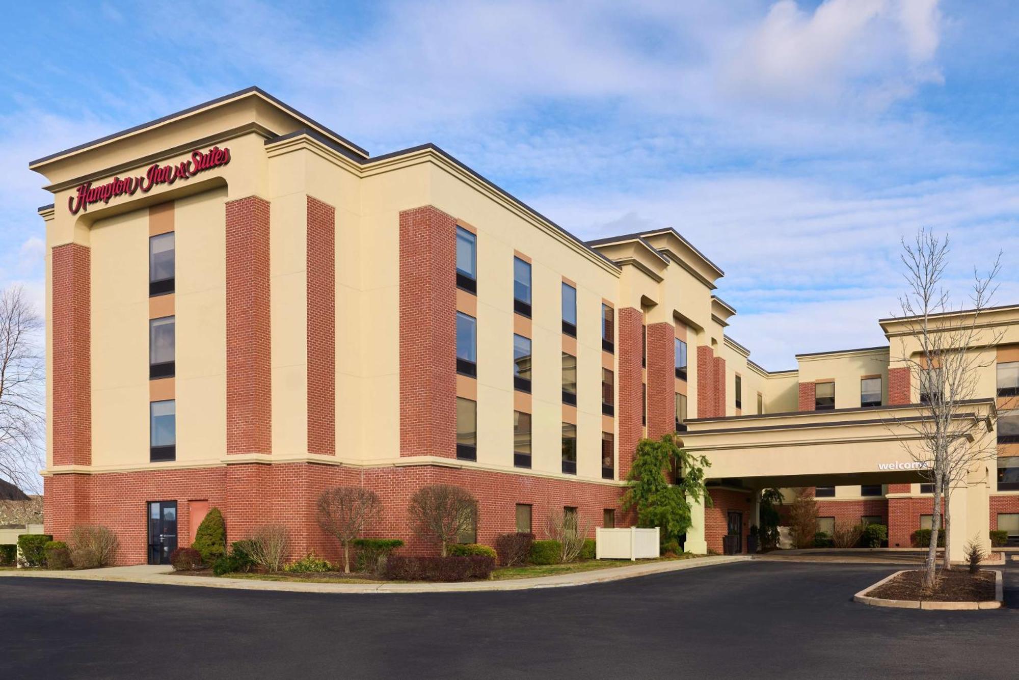 Hampton Inn & Suites Providence / Smithfield Exterior foto