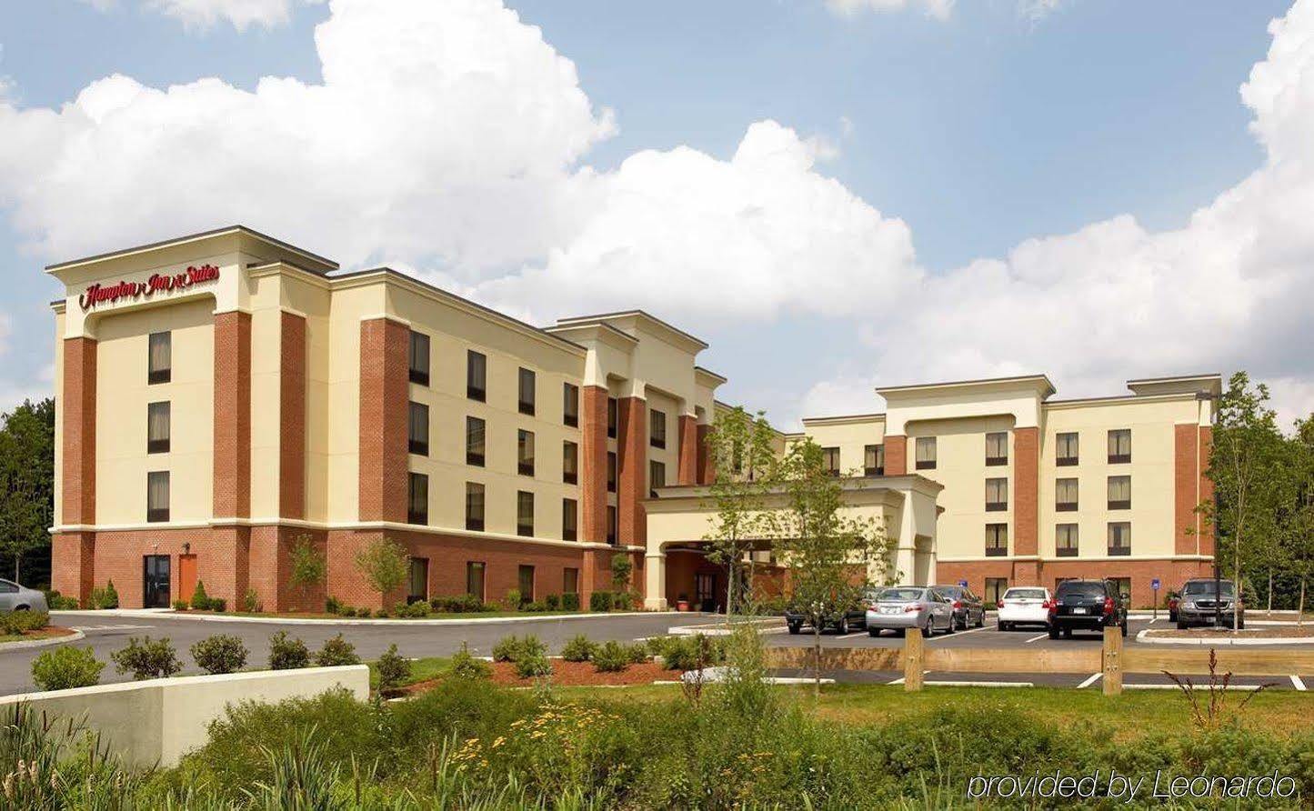 Hampton Inn & Suites Providence / Smithfield Exterior foto